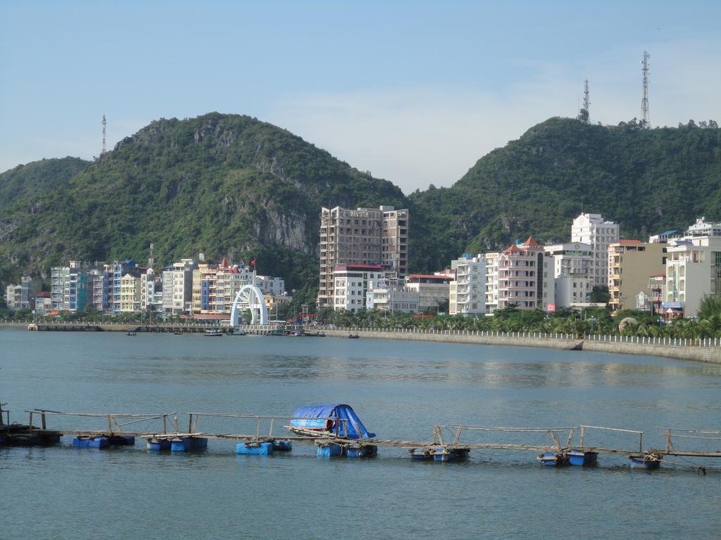 Phuong Mai Family Hotel Dong Khe Sau Exteriör bild