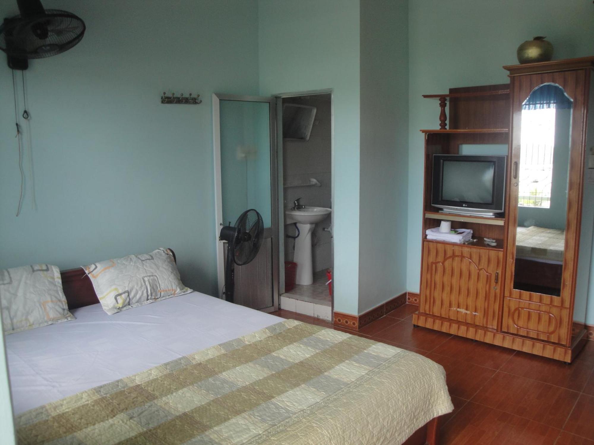 Phuong Mai Family Hotel Dong Khe Sau Exteriör bild